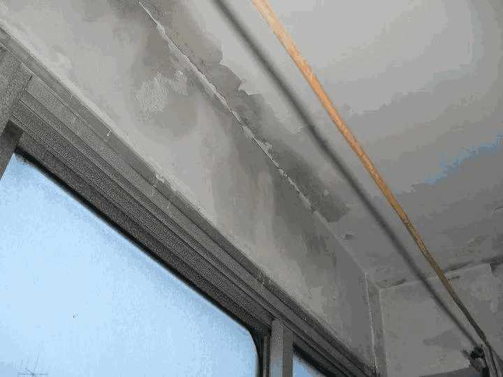 一下雨墙面就渗水,到底怎么回事?该如何规避? 外墙渗水,外墙防水,防水堵漏,防水涂料,防水材料厂家,朗凯奇防水