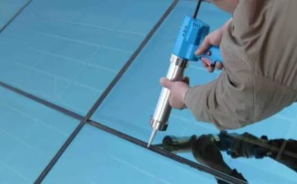 “有胶就有甲醛”?瓷砖胶是否也含甲醛? 瓷砖胶,背胶,瓷砖背胶,腻子胶水.玻璃胶水,朗凯奇防水辅材,朗凯奇瓷砖背胶