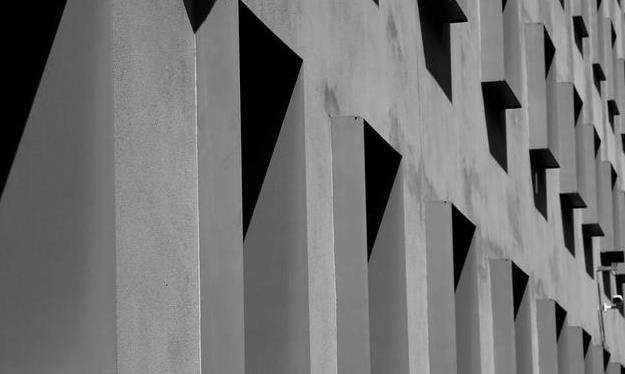 混凝土自身具有防水功能,为什么还要再做防水工程施工? 混凝土自防水,防水涂料厂家,水泥基渗透结晶防水剂,朗凯奇