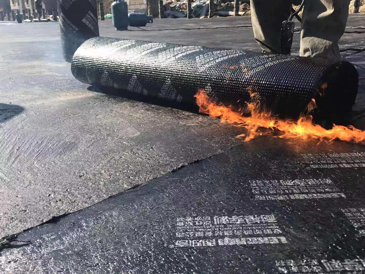 屋面渗漏有哪些原因?要如何做防水工程施工? 防水卷材,防水施工