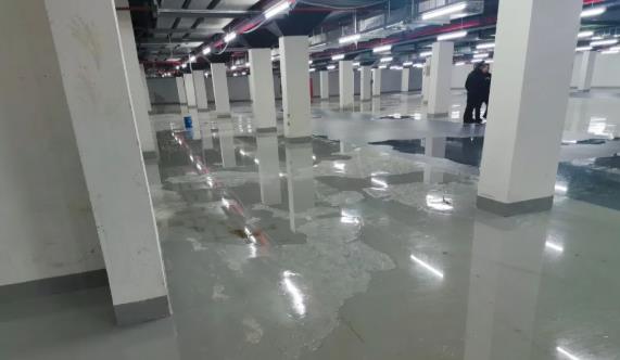 地下工程漏水的危害要怎么处理?工程防水材料有哪几种? 水泥基渗透结晶防水剂,水泥基渗透结晶防水涂料