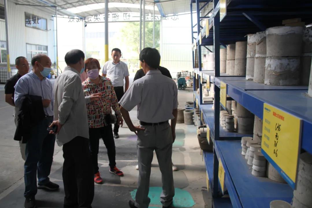 洛阳铭德房地产等一行领导到朗凯奇防水参观考察自愈合防水系统 朗凯奇防水,自愈合防水系统,参观考察,防水材料