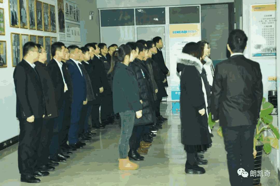 640.webp (4) 640.webp (4)