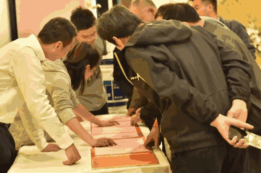 朗凯奇防水,防水涂料,防水材料,防水涂料品牌,防水补漏,瓦工,朗凯奇,宴会